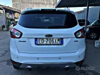 Usata Ford Kuga 163 CV (119 kW) 2011 Bianco SUV