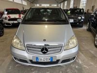 Usata Mercedes A180 Avantgarde 109 CV (80 kW) 2009 Argento Berlina