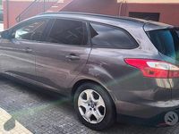 Usata Ford Focus 120 CV (88 kW) 2014 Grigio Station wagon