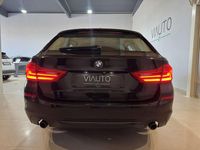 Usata BMW 520 Sport Line 184 CV (135 kW) 2018 Nero Station wagon