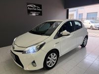 Usata Toyota Yaris Hybrid Style 74 CV (54 kW) 2014 Bianco Berlina