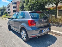 Usata VW Polo Highline 75 CV (55 kW) 2017 Grigio SUV