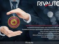 Nuova Toyota Prius Lounge+ 223 CV (164 kW) 2025 Giallo Berlina