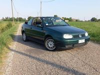 Usata VW Golf Cabriolet Classicline 101 CV (74 kW) 1998 Verde Cabrio