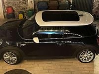 Usata Mini Cooper SE Resolute Edition 75 kW (102 CV) 2023 Blu/azzurro Utilitaria