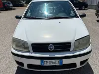 Usata Fiat Punto 60 CV (44 kW) 2004 Bianco Utilitaria