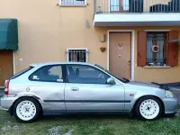 Usata Honda Civic 90 CV (66 kW) 2001 Grigio