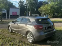 Usata Mercedes A160 102 CV (75 kW) 2016 Grigio Utilitaria