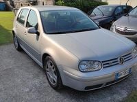 Usata VW Golf IV 2000 Grigio Berlina