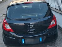 Usata Opel Corsa Edition 86 CV (63 kW) 2010 Nero Utilitaria