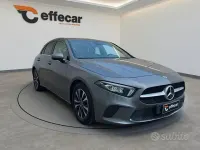 Usata Mercedes A180 Business 116 CV (85 kW) 2021 Grigio Berlina