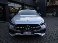 Usata Mercedes GLA200 Premium 150 CV (110 kW) 2022 Argento SUV