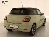 Usata Suzuki Swift 82 CV (60 kW) 2024 Verde Utilitaria