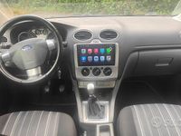 Begagnad Ford Focus 90 HK (66 kW) 2007 Grå Kombi