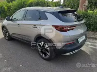 Usata Opel Grandland X Elegance 131 CV (96 kW) 2021 Grigio SUV