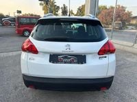 Usata Peugeot 2008 Active 92 CV (67 kW) 2015 Bianco SUV