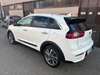 Usata Kia Niro 104 CV (76 kW) 2019 Bianco SUV