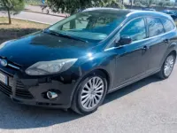Usata Ford Focus 115 CV (84 kW) 2011 Nero Station wagon