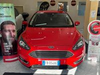 Usata Ford Focus Titanium 119 CV (87 kW) 2015 Rosso Berlina