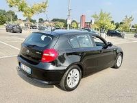 Usata BMW 118 143 CV (105 kW) 2009 Utilitaria