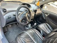 Usata Toyota Yaris 130 CV (95 kW) 2001 Utilitaria