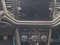 Usata VW T-Roc 116 CV (85 kW) 2018 Bianco SUV