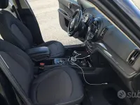 Usata Mini Countryman 111 CV (81 kW) 2018 Nero SUV