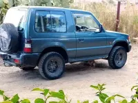 Usata Mitsubishi Pajero 100 CV (73 kW) 1995 Verde SUV