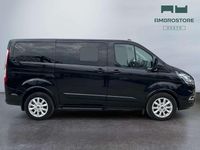 Usata Ford Tourneo Custom 131 CV (96 kW) 2022 Agate black Furgone