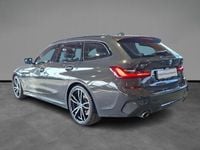 Usata BMW 330 M Sport 286 CV (210 kW) 2022 Grigio / metallizzato Station wagon