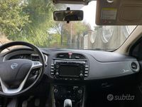 Usata Lancia Delta 140 CV (102 kW) 2011 Bianco Utilitaria