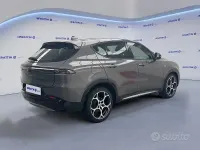 Käytetty Alfa Romeo Tonale Ti 131 HP (96 kW) 2024 Harmaa Katumaasturi