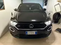 Usata VW T-Roc R-line 150 CV (110 kW) 2021 Nero SUV