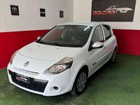 Usado Renault Clio II 75 CV (55 kW) 2011 Berlina