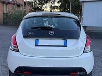 Usata Lancia Ypsilon Silver 69 CV (50 kW) 2014 Bianco Utilitaria