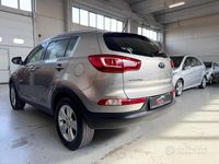 Usata Kia Sportage Active 116 CV (85 kW) 2011 Marrone SUV