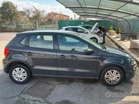 Usata VW Polo 60 CV (44 kW) 2017 Grigio Berlina