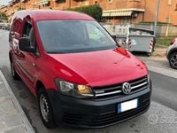 Usata VW Caddy Comfortline 122 CV (89 kW) 2017 Rosso Monovolume