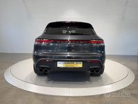 Usata Porsche Macan Chrono 265 CV (194 kW) 2021 Grigio SUV