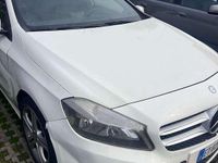 Usata Mercedes A180 109 CV (80 kW) 2013 Bianco Berlina