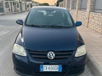 Usata VW Fox 69 CV (50 kW) 2005 Blu Utilitaria