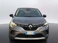 Usata Renault Captur Intens 159 CV (116 kW) 2022 Grigio chiaro SUV