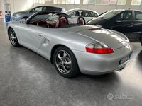 Usata Porsche Boxster 204 CV (150 kW) 1997 Grigio Cabrio