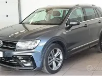 Usata VW Tiguan R-line 116 CV (85 kW) 2018 Marrone SUV