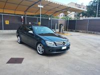 Usata Mercedes C220 Elegance 170 CV (125 kW) 2008 Blu/azzurro Station wagon