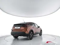 Usata Citroën C4 Feel 131 CV (96 kW) 2022 Arancione Utilitaria