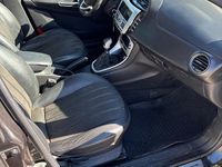 Usata Lancia Delta 120 CV (88 kW) 2012 Utilitaria