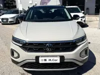 Usata VW T-Roc Life 110 CV (80 kW) 2023 Ascot gray SUV