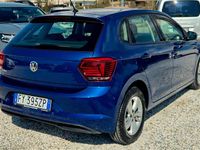 Usata VW Polo Sportline 89 CV (65 kW) 2019 Blu Utilitaria