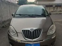 Usata Lancia Musa S 95 CV (69 kW) 2010 Giallo Monovolume